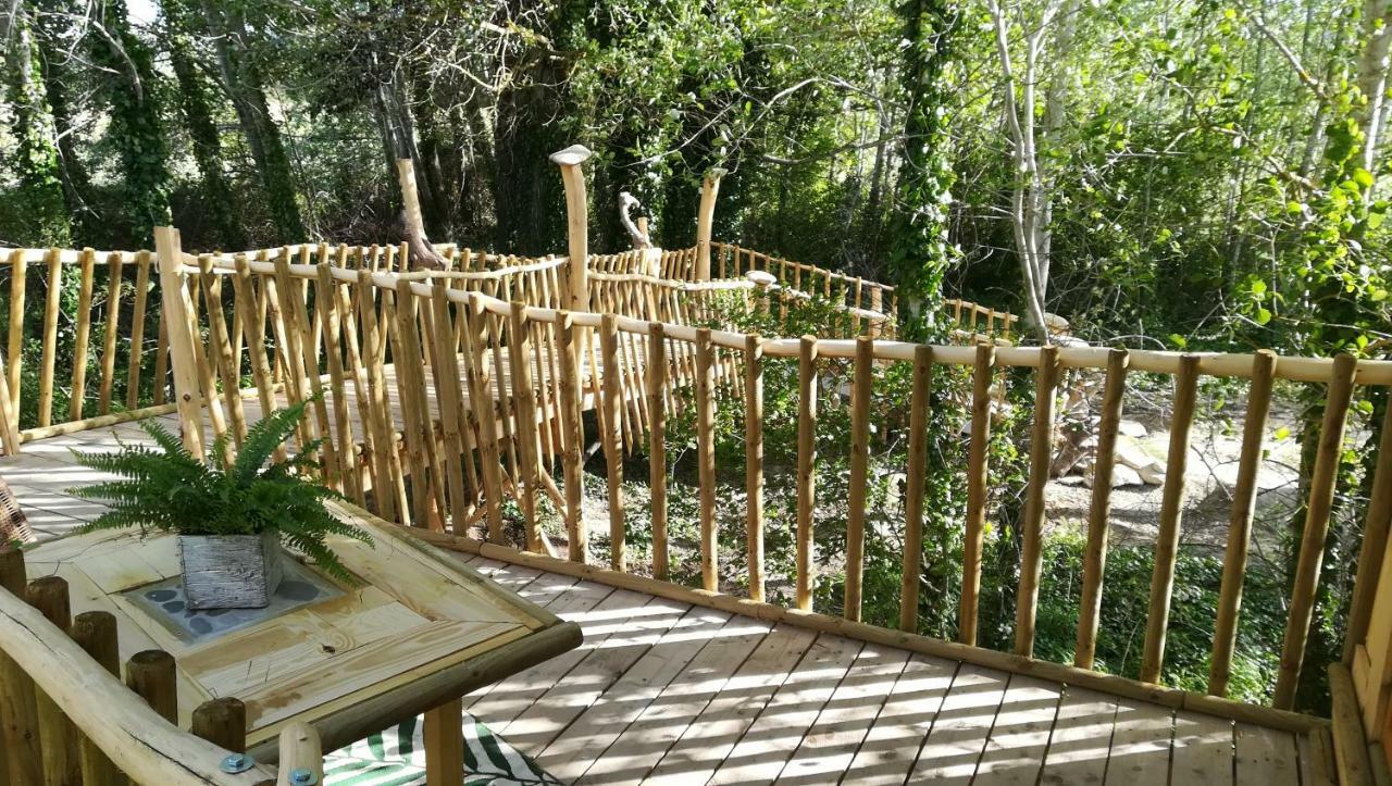 La Cabane Perchee Villelaure ภายนอก รูปภาพ